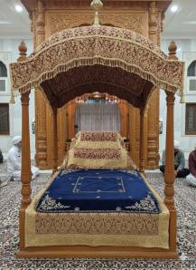 Understanding Rumala Sahib: History, Usage, Fabrics, and How Manufacturers Supply It Across India