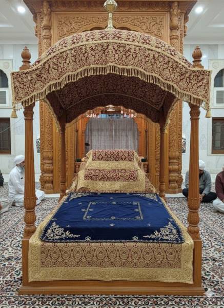 Understanding Rumala Sahib: History, Usage, Fabrics, and How Manufacturers Supply It Across India