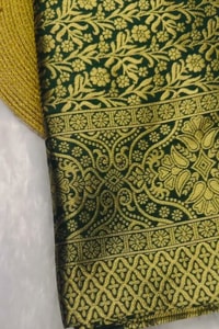 All-Over Zari Brocade Banarasi Soft Silk Saree in Bottle Green and Rose Maroon  in Surat video 1