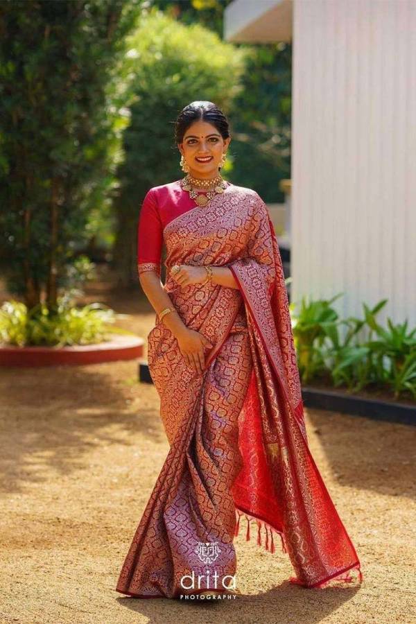 Allover Golden Flower Banarasi Soft Wedding Wear Saree  in Surat