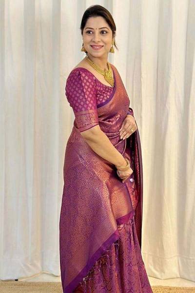 Allover Golden Zari Weaving in a Rich Pallu Saree Heavy Designer Saree Manufacturers in Hyderabad