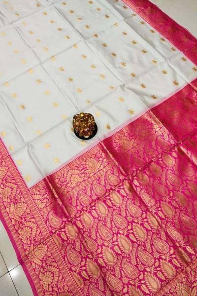 Banarasi Silk Saree Rich Pallu and Golden Zari Weaving in Surat