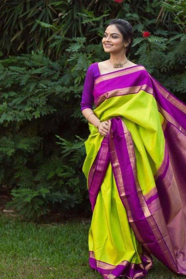 Banarasi Soft Silk Saree with Opulent Pallu and Heavy Border Saree  in Surat