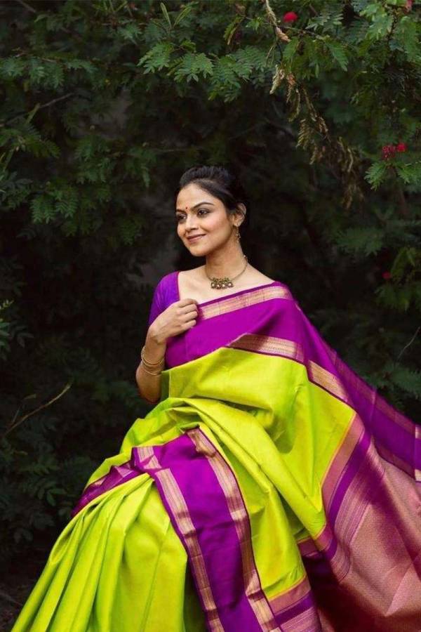 Banarasi Soft Silk Saree with Opulent Pallu and Heavy Border Saree  in Surat