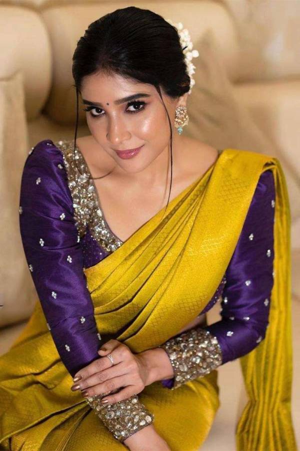 Beautiful Zari Embellishments and Solid Jacquard Weave Saree  in Surat