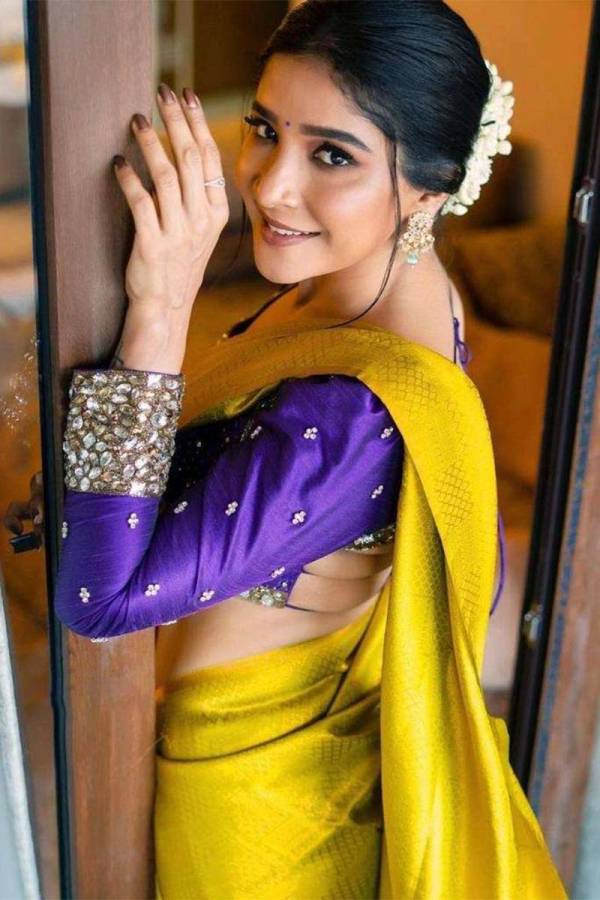 Beautiful Zari Embellishments and Solid Jacquard Weave Saree  in Surat