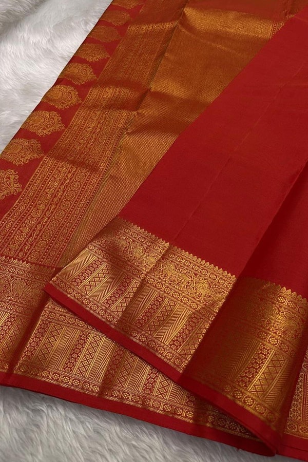 Bird Butta Banarasi Soft Silk Saree with Broad Gold Zari Border and Rich Pallu in Red and Wine  in Surat
