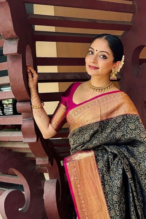 Black Banarasi Soft Silk Saree with Gold Floral Jaal and Copper Zari Border with Pink Edge  in Surat