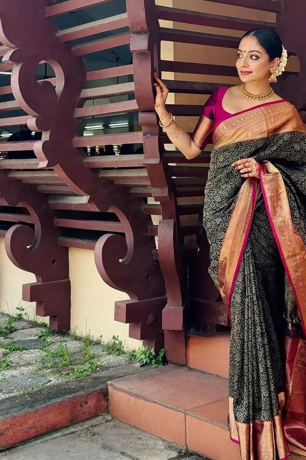 Black Banarasi Soft Silk Saree with Gold Floral Jaal and Copper Zari Border with Pink Edge  in Surat