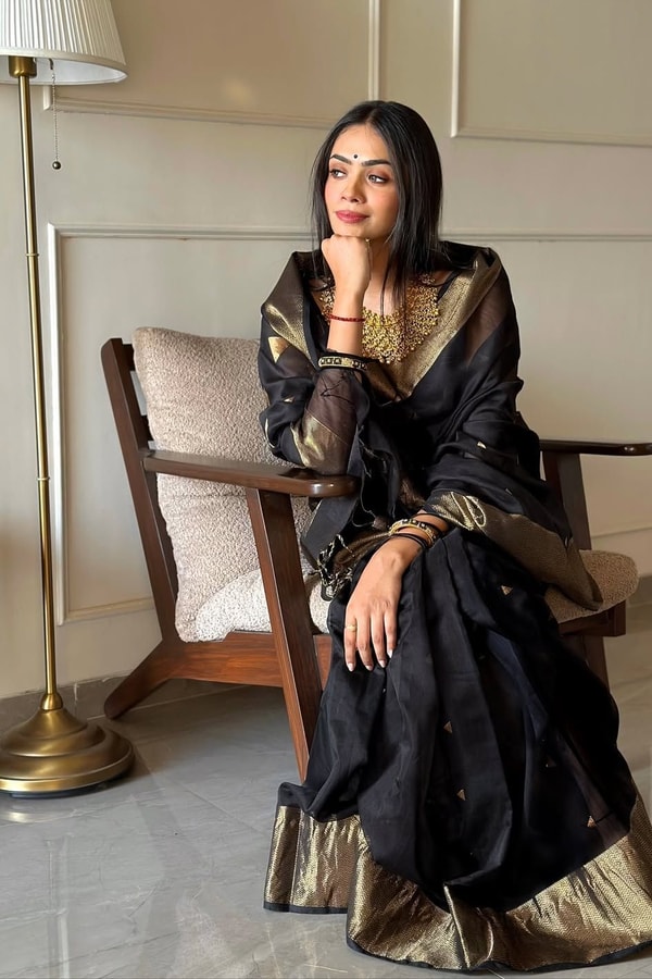 Black Saree with Antique Gold Zari Border, Small Buttis and Sheer Tissue-Look Pallu  in Surat