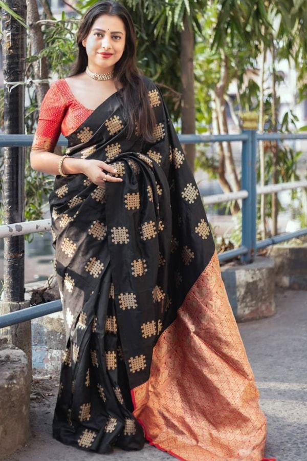 Black Vintage-Look Banarasi Soft Silk Saree with Gold Zari Buttas and Rust Zari Pallu  in Surat