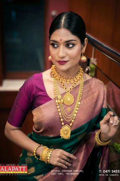 Bottle Green Banarasi Soft Silk Saree with Contrast Magenta Brocade Pallu and Gold Zari Border in Surat