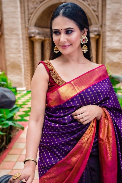 Contrast Pallu Banarasi Soft Silk Saree with Zari Buttis in Purple, Rani Pink and Green in Surat