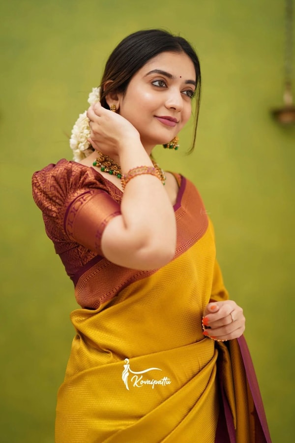 Copper Border Banarasi Soft Silk Saree in Cream, Rama and Yellow with Zari Lined Blouse  in Surat