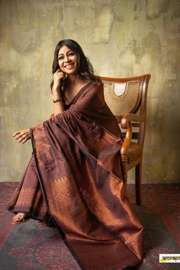 Copper Zari Border Banarasi Soft Silk Saree with Tasselled Pallu in Five Earthy Shades  in Surat