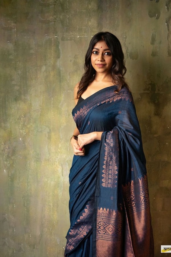 Copper Zari Border Banarasi Soft Silk Saree with Tasselled Pallu in Five Earthy Shades  in Surat