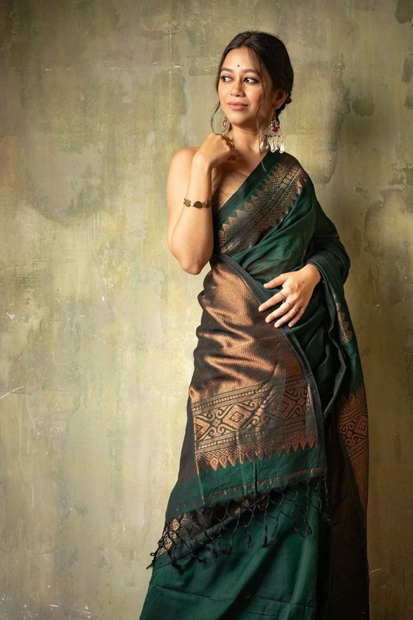 Copper Zari Border Banarasi Soft Silk Saree with Tasselled Pallu in Five Earthy Shades  in Surat