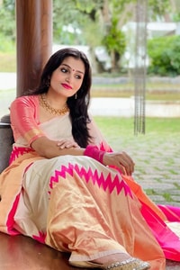 Cream and Rani Pink Soft Lichi Silk Saree with Zari Temple Border and Contrast Pallu  in Surat