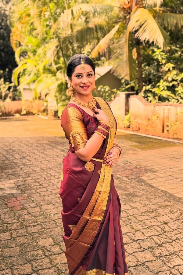 Deep Wine Banarasi Soft Silk Saree with Gold Zari Border, Small Buttis and Rich Pallu  in Surat