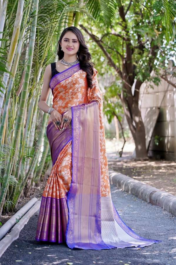 Elegant Allover Floral Jaal with Zari Border Weaving Kanjivaram Saree  in Surat