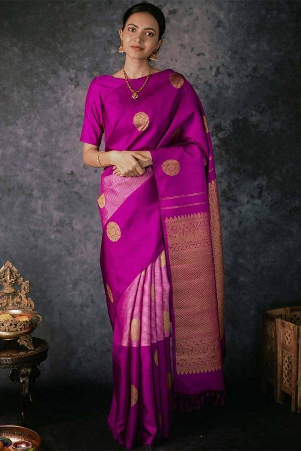 Elegant Golden Butta Banarasi Saree with Richly Detailed Pallu  in Surat