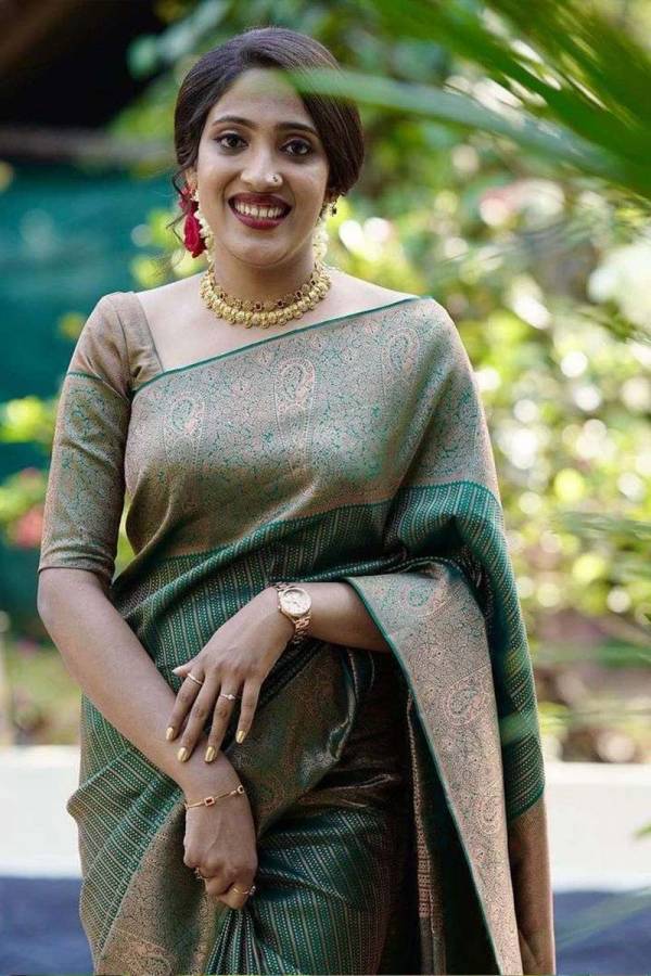 Elegant Kanjivaram Silk Sarees Perfect for Festive Occasions  in Surat
