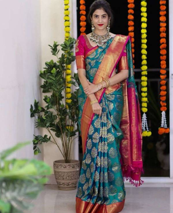 Elegant Masterpiece Where Intricate Patterns Meet Stunning Pallu  in Surat
