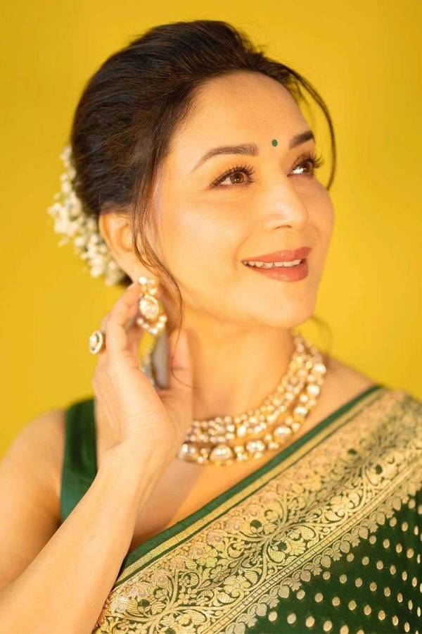 Elevate Your Style The Must Have Minimalistic Design in Stunning Color  in Surat
