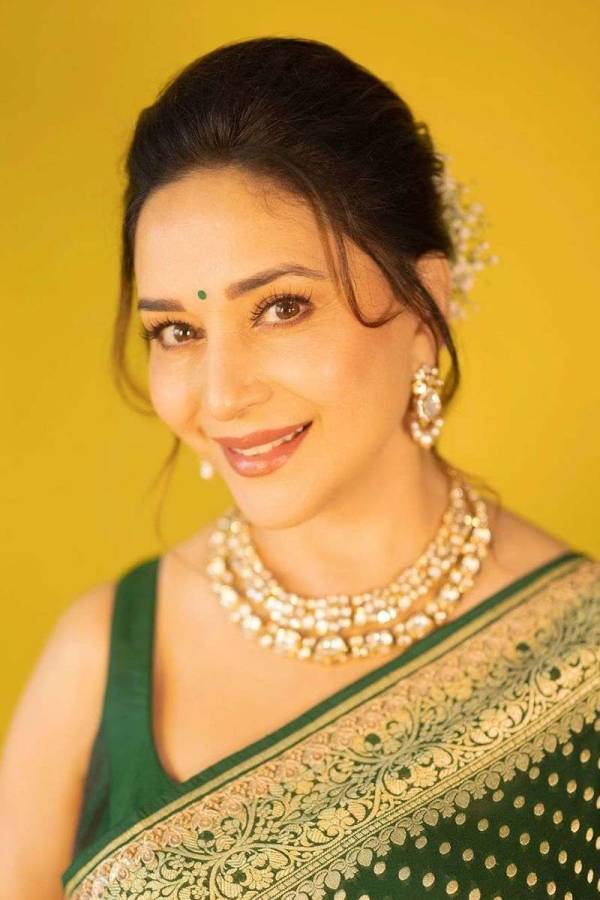 Elevate Your Style The Must Have Minimalistic Design in Stunning Color  in Surat