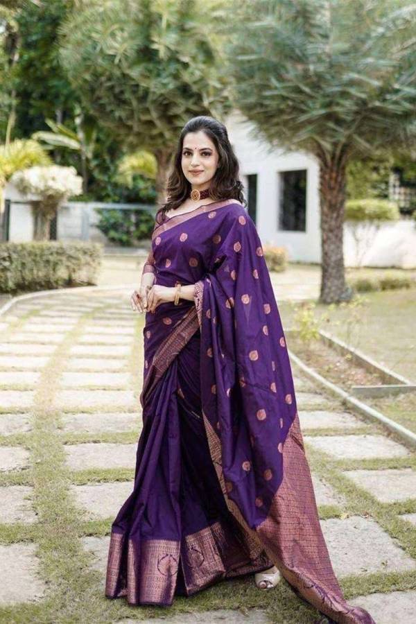 Enchanting World of Banarasi A Journey Through Luxurious Silk Saree  in Surat