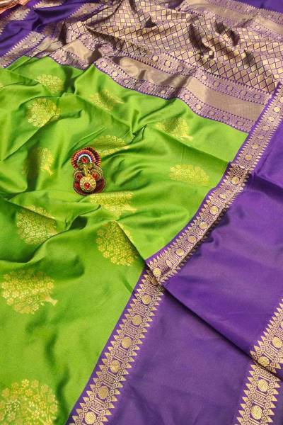 Exquisite Banarasi Soft Silk Saree Rich Pallu with Golden Zari Weaving in Surat