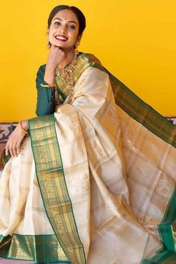 Exquisite Handcrafted Kanjivaram Saree with Intricate Zari Designs  in Surat