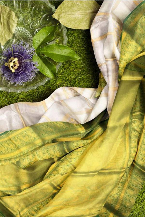 Exquisite Handcrafted Kanjivaram Saree with Intricate Zari Designs  in Surat
