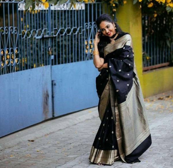 Exquisite Kanjivaram Silk Saree A Tapestry of Elegance  in Surat