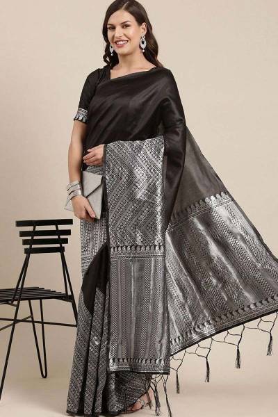 Exquisite Zari Work and Solid Jacquard Weave Enhancing the Beauty of Tradition Manufacturers in Surat