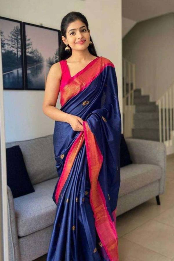 Fancy Pallu Splendor Allover Golden Peacock Banarasi Saree  in Surat