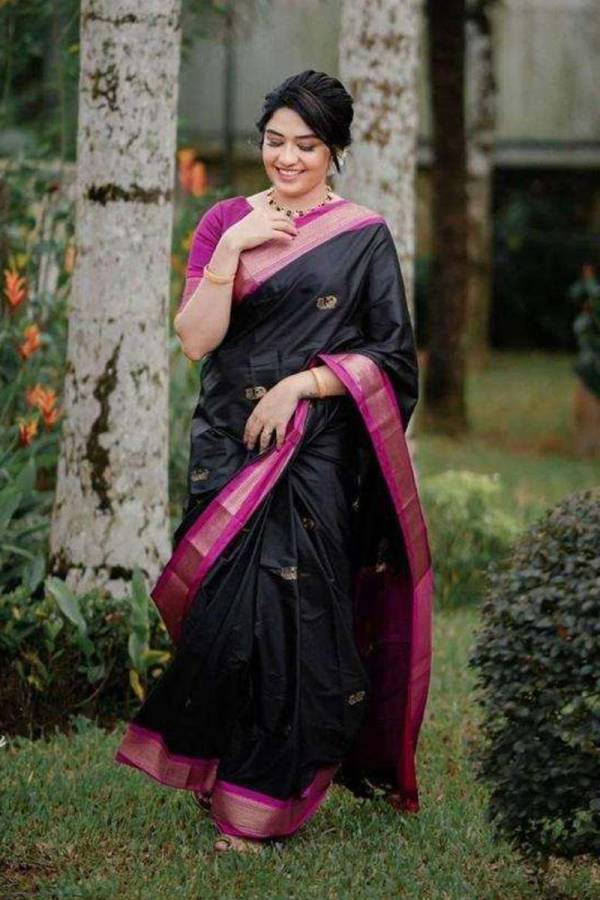 Fancy Pallu Splendor Allover Golden Peacock Banarasi Saree  in Surat