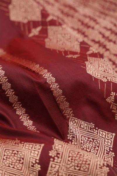 Festive Banarasi Silk Saree with Intricate Golden Zari Work in Surat