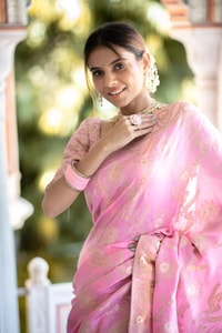 Floral Brocade Banarasi Soft Silk Saree with Gold Zari Weaving in Nine Colours  in Surat