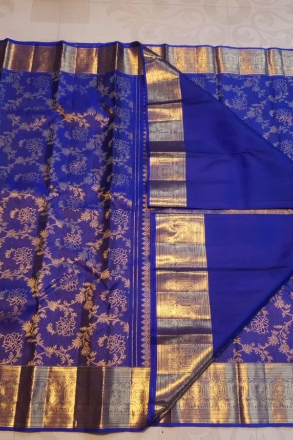 Floral Creeper Jaal Banarasi Soft Silk Saree with Gold Zari Border in Royal Blue and Maroon  in Surat