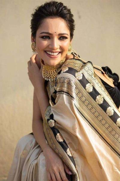 Floral Design Saree with Heavy Border Design and All Over Flower Pattern in Surat