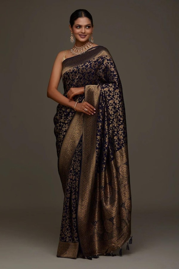Floral Zari Jaal Banarasi Soft Silk Saree with Paisley Gold Pallu in Navy Blue and Maroon  in Surat
