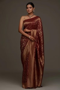 Floral Zari Jaal Banarasi Soft Silk Saree with Paisley Gold Pallu in Navy Blue and Maroon  in Surat