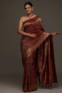 Floral Zari Jaal Banarasi Soft Silk Saree with Paisley Gold Pallu in Navy Blue and Maroon  in Surat