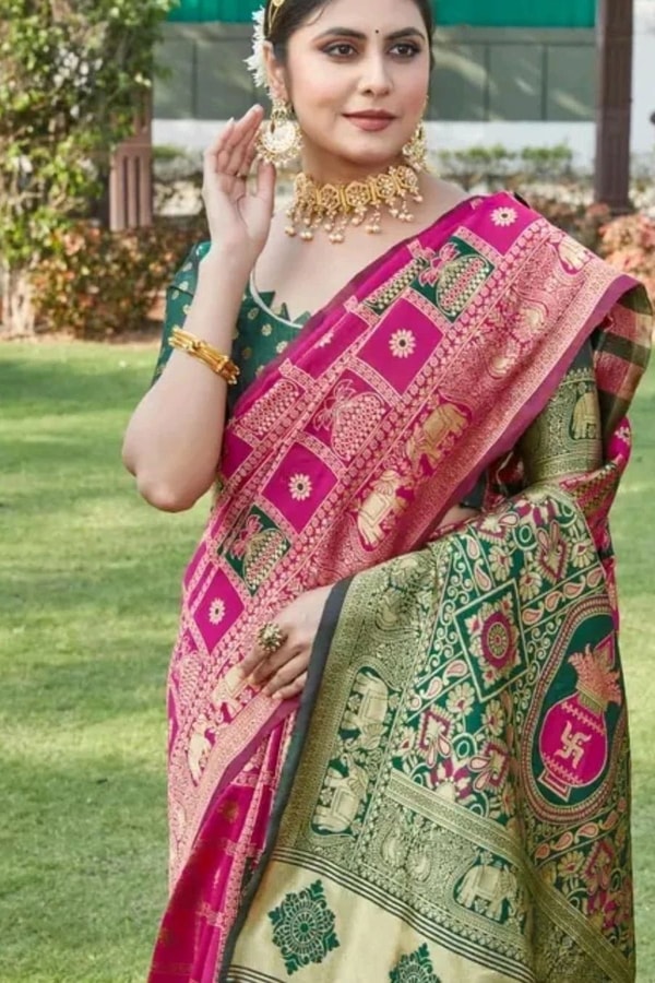 Gharchola-Style Zari Checks Banarasi Soft Silk Saree with Green Contrast Pallu in Pink and Wine  in Surat