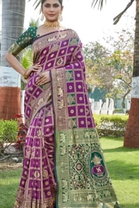 Gharchola-Style Zari Checks Banarasi Soft Silk Saree with Green Contrast Pallu in Pink and Wine  in Surat