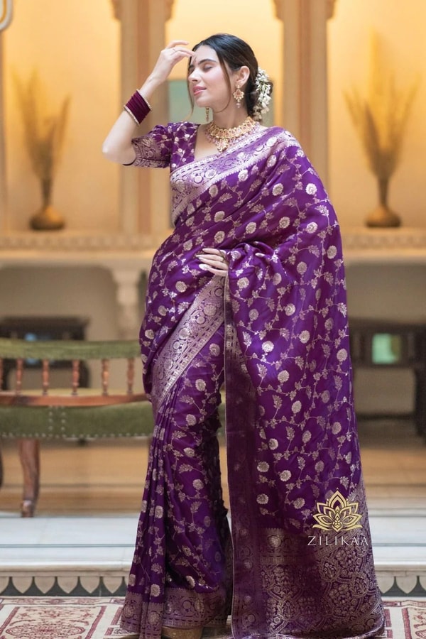 Gold Zari Brocade Floral Jaal Banarasi Soft Silk Saree in Seven Pastel and Jewel Shades  in Surat