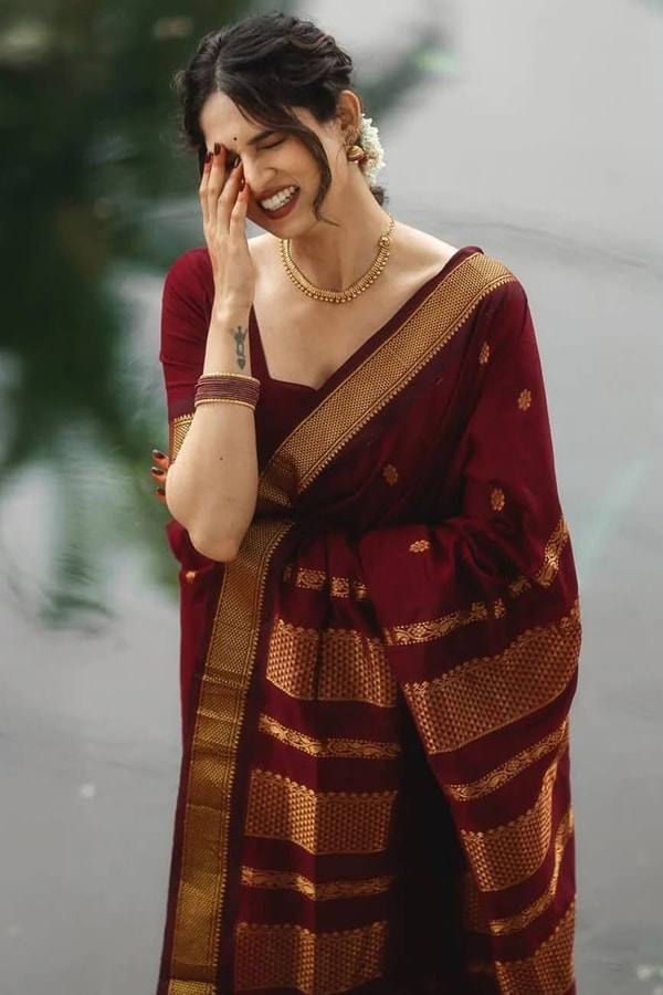 Gold Zari Butti Banarasi Soft Silk Saree with Striped Zari Pallu in Five Deep Shades  in Surat