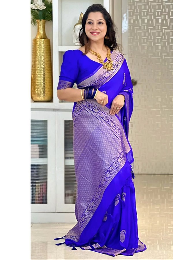 Gold Zari Leaf Butti Banarasi Soft Silk Saree with Rich Zari Pallu in Blue, Pink, Red and Wine  in Surat