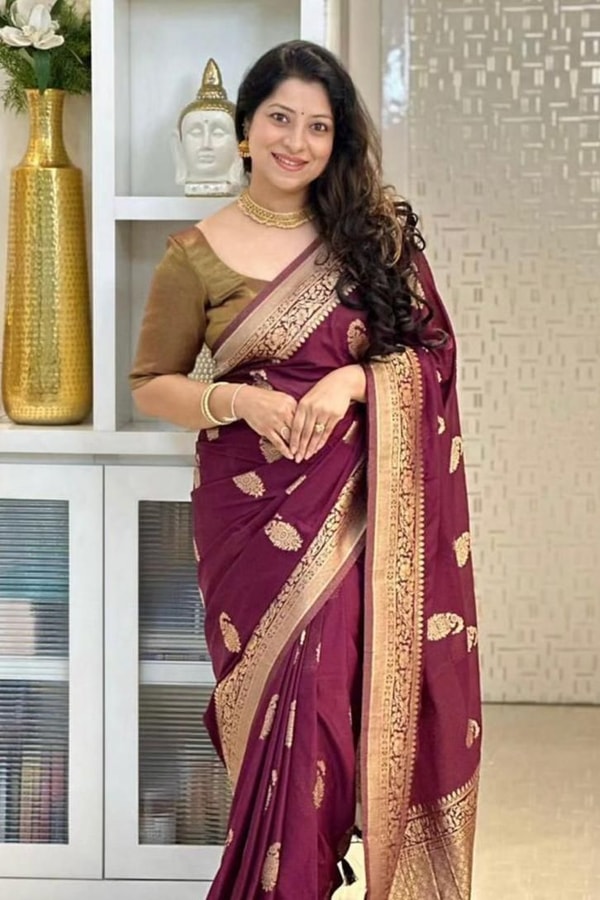 Gold Zari Leaf Butti Banarasi Soft Silk Saree with Rich Zari Pallu in Blue, Pink, Red and Wine  in Surat
